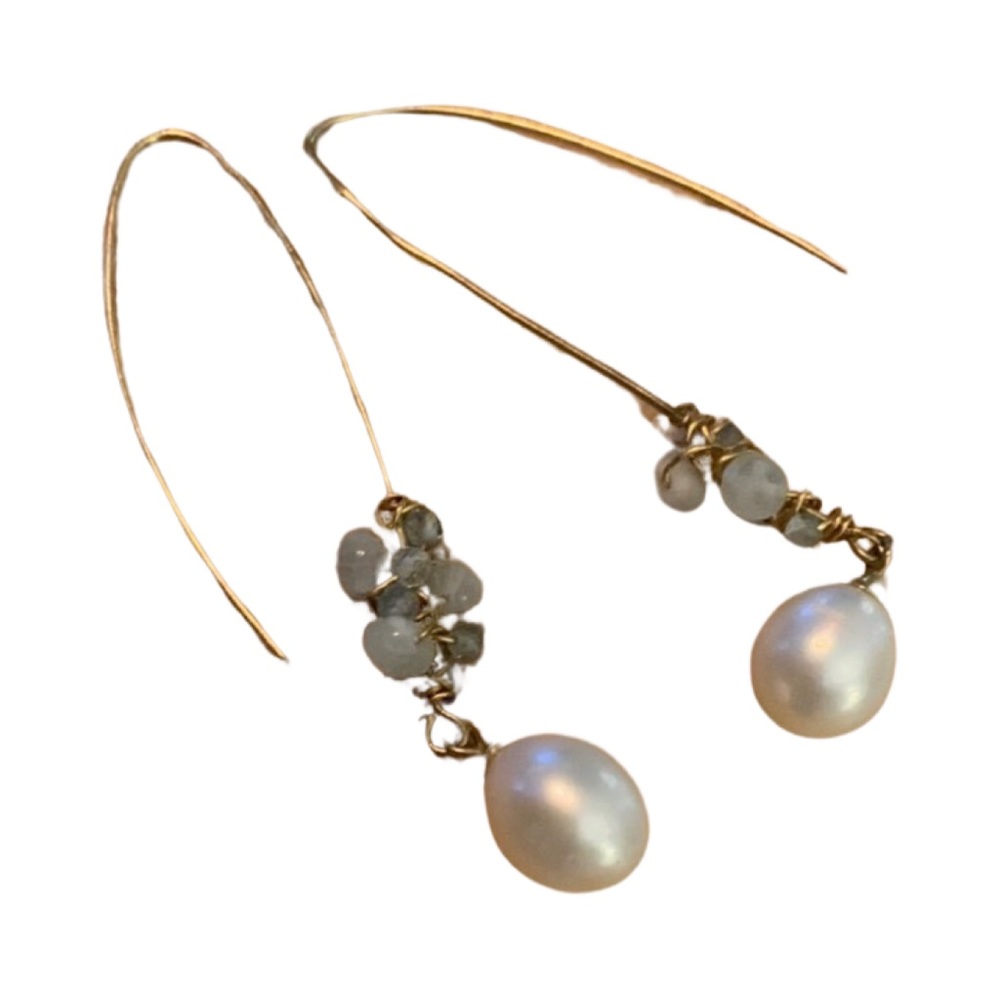 Gold handmade pearl and aquamarine earrings.  Pearl and aquamarine earrings.